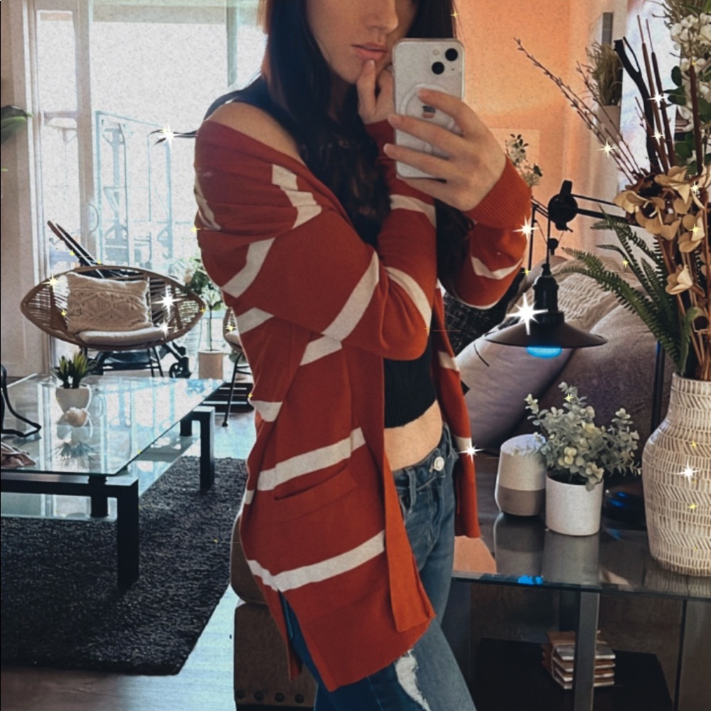 Neely Two Pocket Cardigan